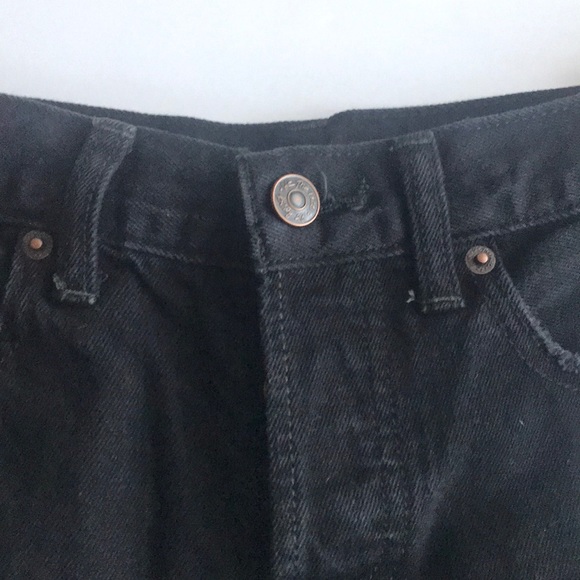 Free people true black jean shorts 24 - Picture 5 of 6
